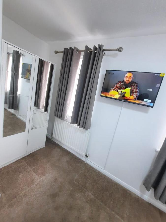 Two Bedroom Luxury House Thamesmead  Exteriér fotografie