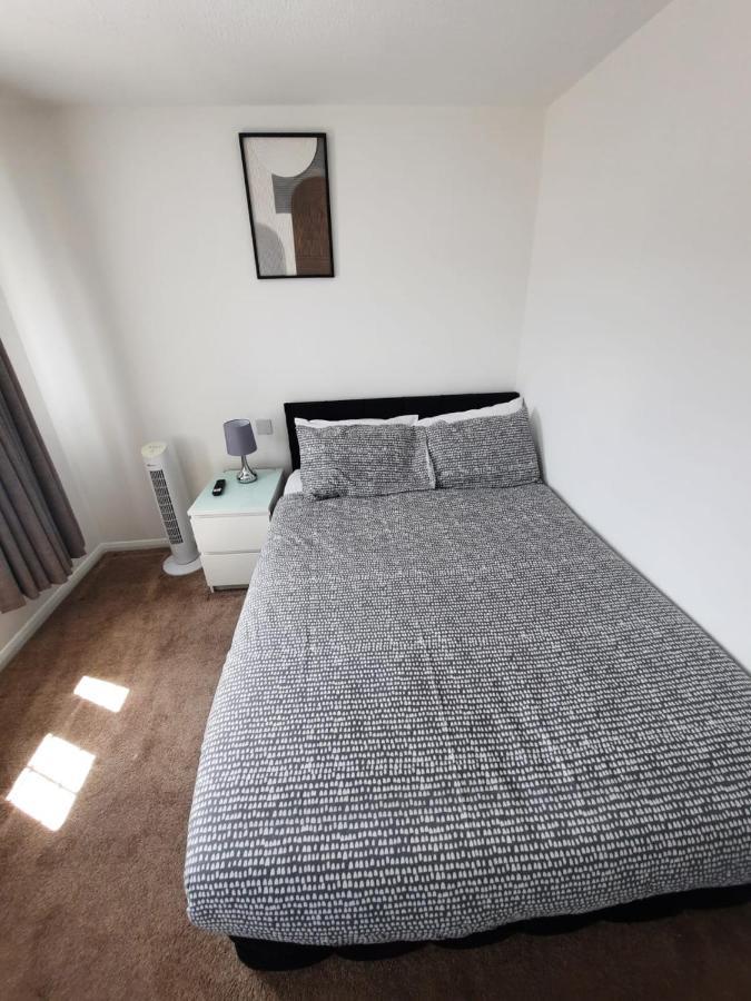 Two Bedroom Luxury House Thamesmead  Exteriér fotografie